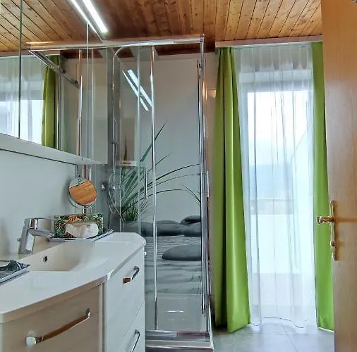 Aparthotel Ferienparadies Gutounik 4*