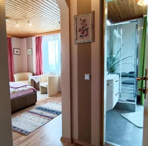 Ferienparadies Gutounik Aparthotel Portschach am Woerthersee