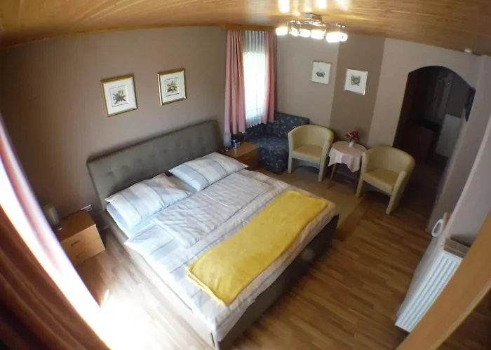 Ferienparadies Gutounik Aparthotel Portschach am Woerthersee